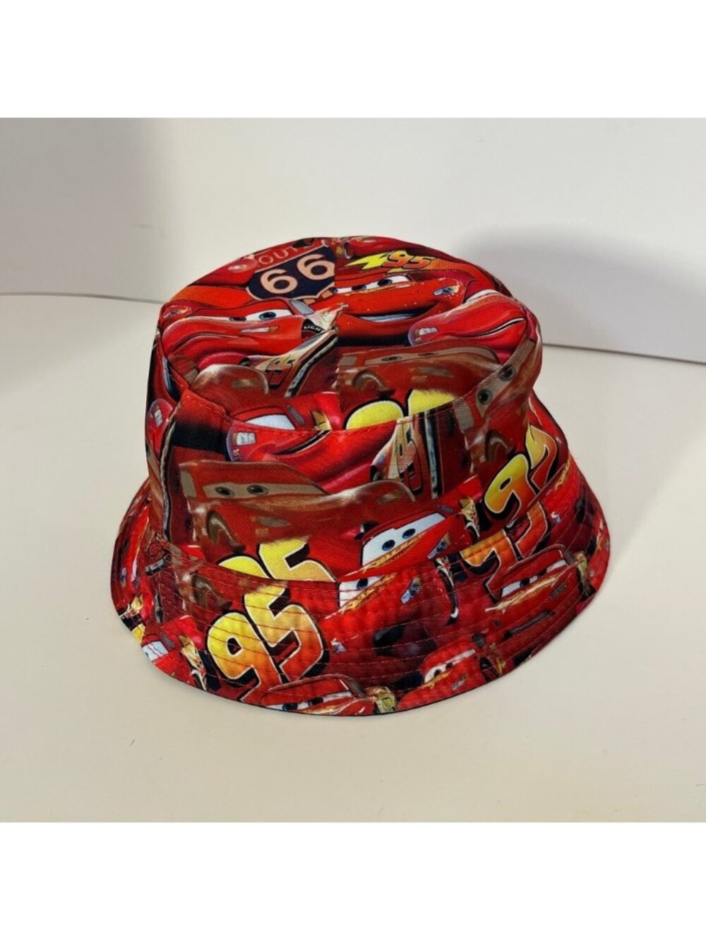 Disney Pixar Cars Lightening McQueen Bucket Hat Toddler Kids Red 12-24m 2t 18m